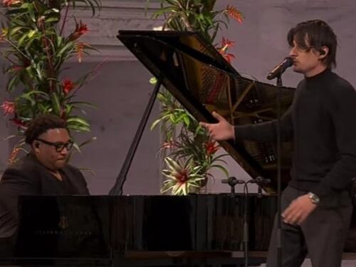 Danny Ocean emociona en Oslo al cantar “Alma Llanera” durante la ceremonia del Premio Nobel de la Paz