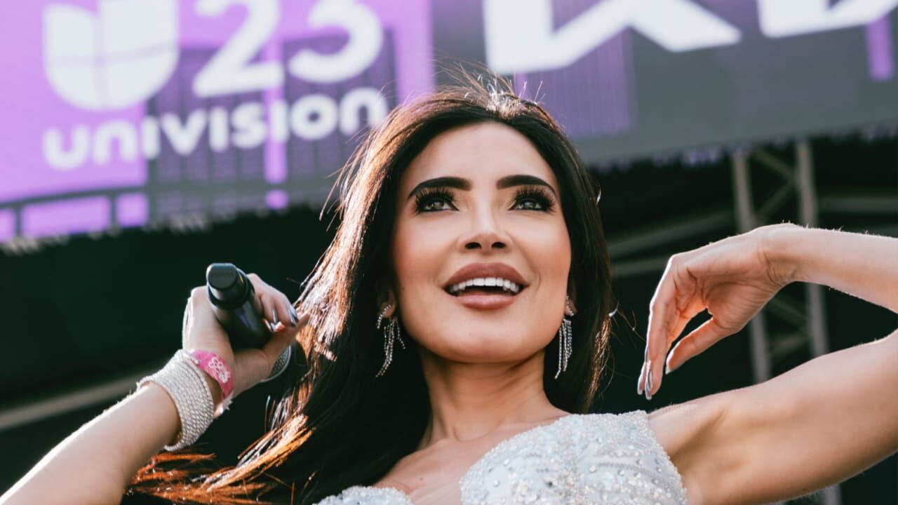 Massiel Carrillo se presenta en el Festival Calle 8 Miami.