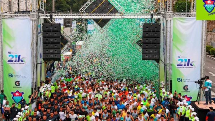 La 21K recorrerá la séptima y sexta avenidas de las zonas 1, 2, 4, Avenida La Reforma y Avenida Las Américas. Foto: Muniguate.