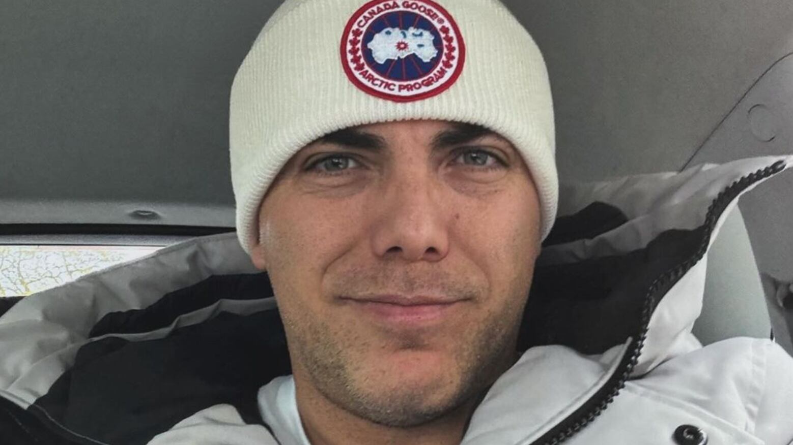 Está reconstruyéndose a sí mismo