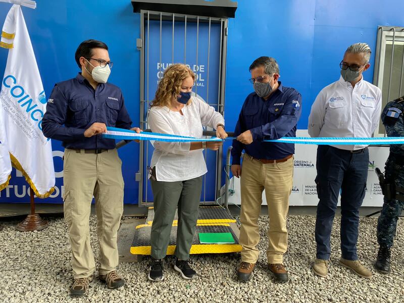 Inauguran otro puesto de control aduanero en Izabal con apoyo de EE. UU.