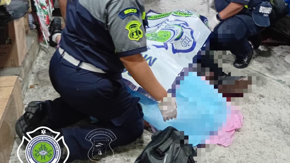 Ataque armando en el interior de un mercado. Foto: Bomberos Municipales de Mixco