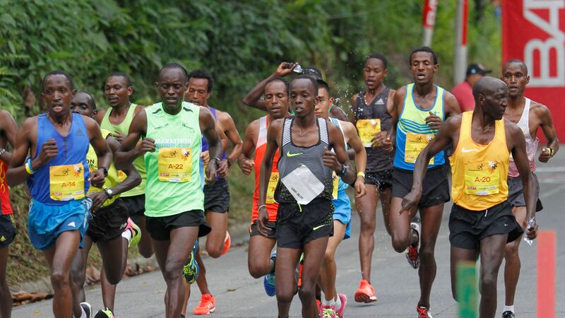 Africanos en competencia, ¿una lucha por la gloria o la supervivencia?