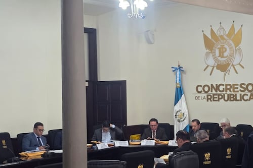 Postuladora del TSE evalúa tachas contra 38 aspirantes en fase crítica del proceso