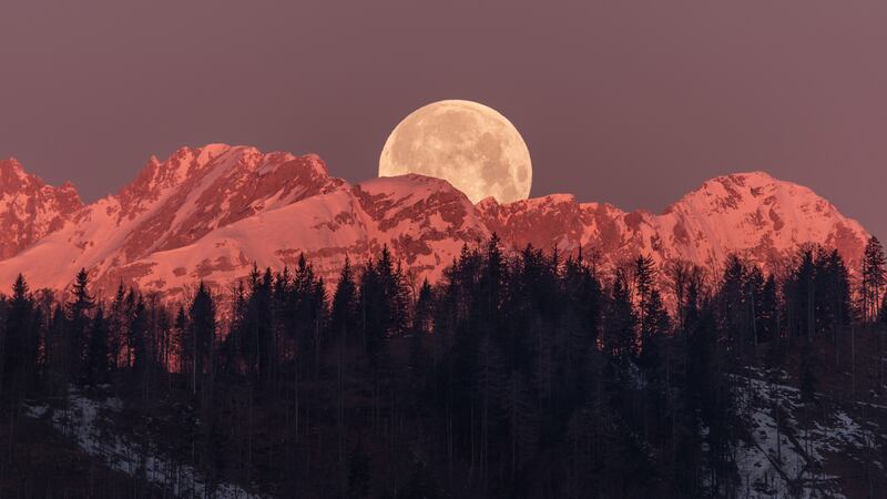 Estos signos tendrán mala suerte antes de la Luna llena.