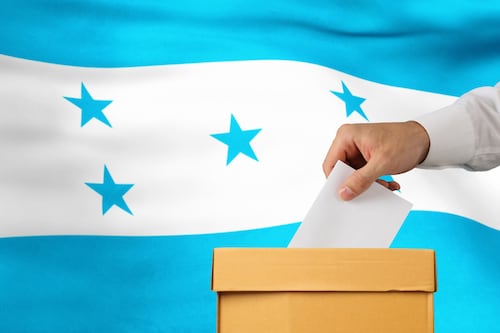 Honduras entra en jornada electoral en medio de tensión y dudas