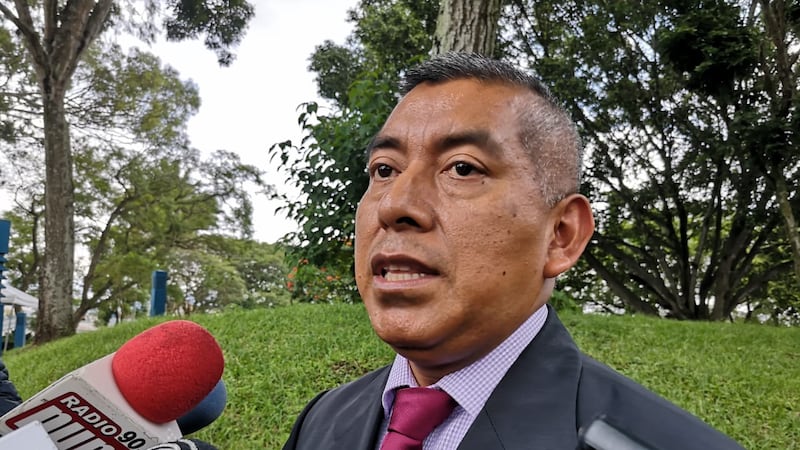 Fiscalía identificó "firma de fallecido" para incriminar a Solórzano Foppa y a otros 15