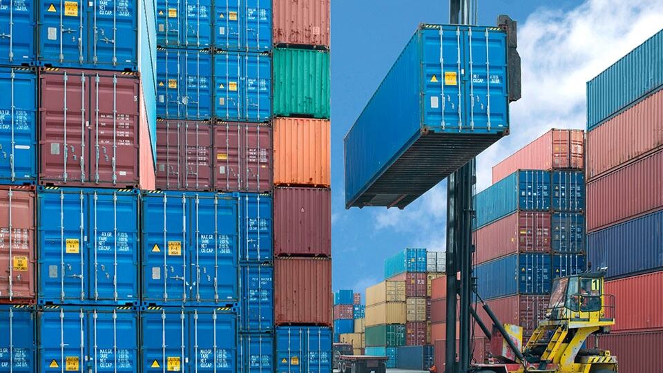 Guatemala destaca por la exportaciones de productos elaborados y con valor agregado. Foto Archivo