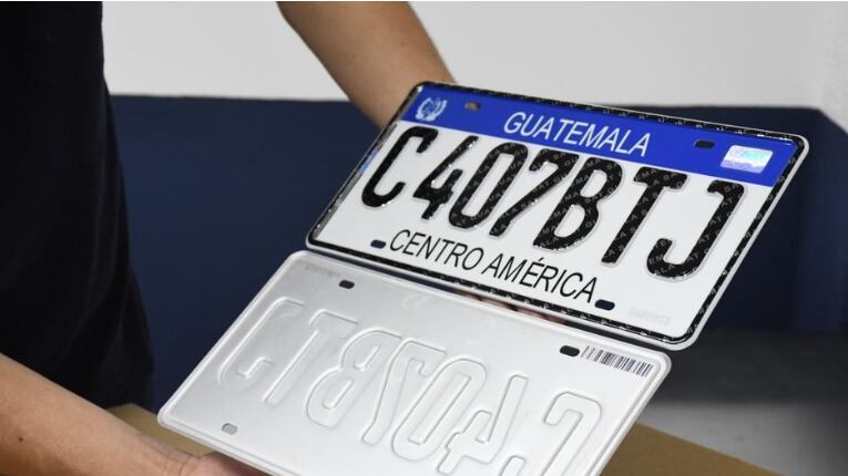 El parque vehicular en Guatemala es de de 6.1 millones en 2025.