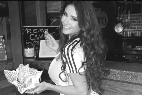 “Por verse más hermosa quedó irreconocible”; conductora de televisión queda desfigurada tras cirugía estética