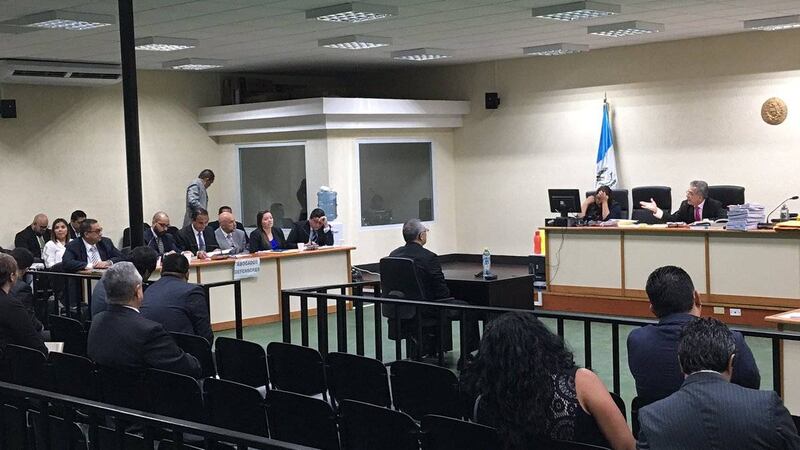 Defensora pone "en jaque" a Salvador González, alias "Eco" en la "megasala"