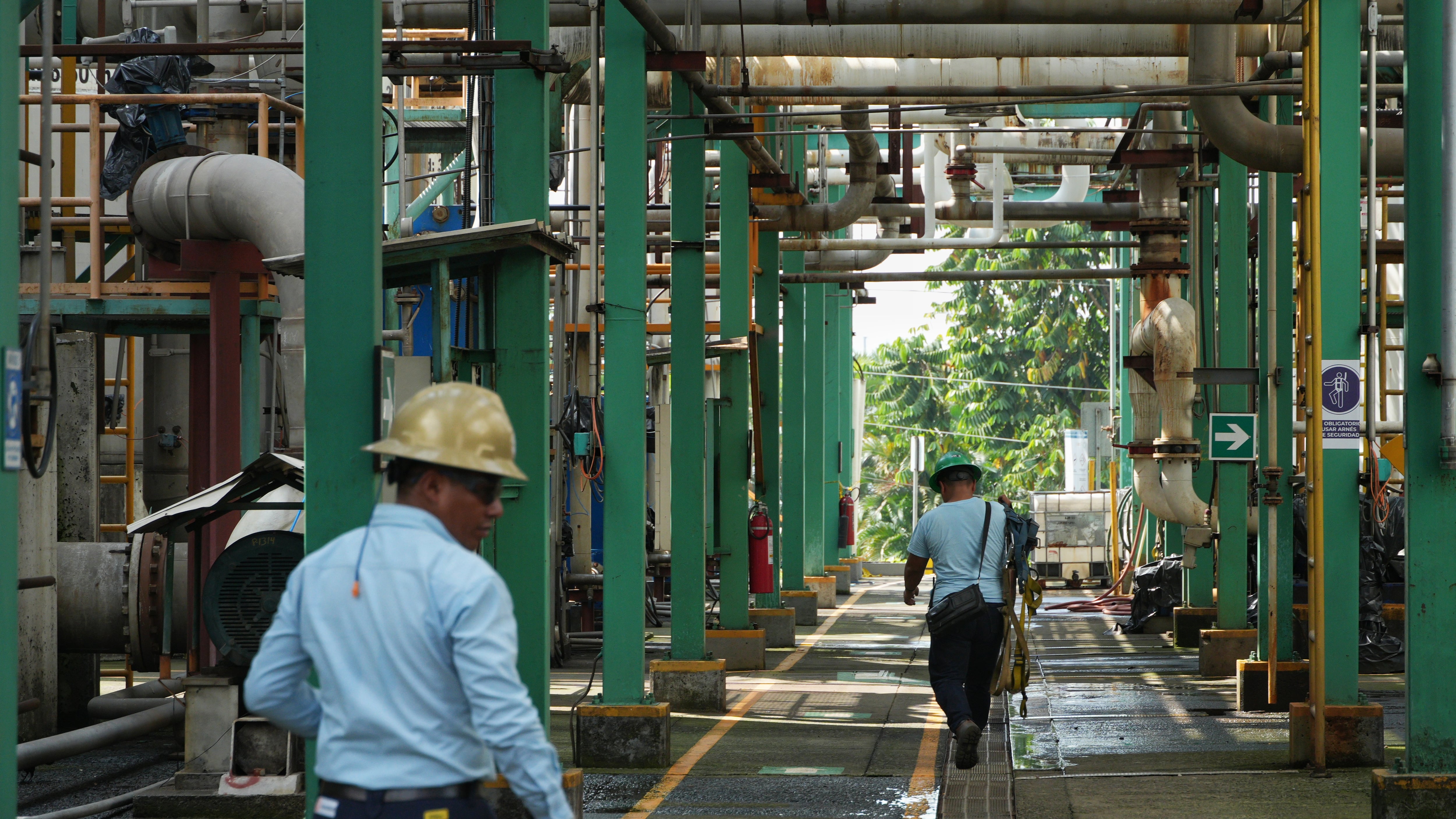 Destilería Pantaleon, ubicada en el kilómetro 86.5, de la ruta al Pacífico, en Siquinalá, Escuintla.