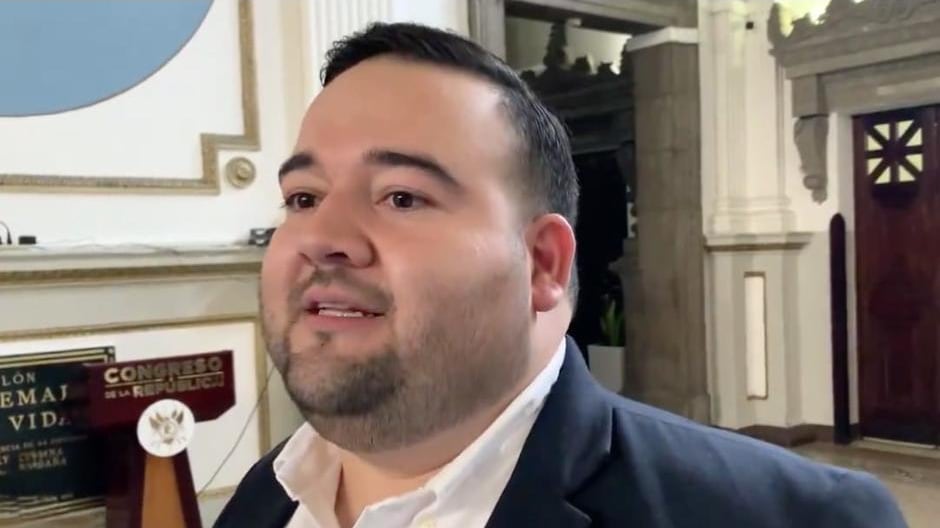 Presentan solicitud de retiro de antejuicio contra Diputado Julio Portillo