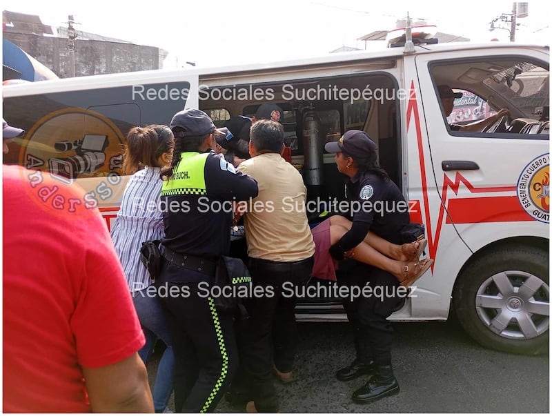 Hombre en condición de calle golpea a una mujer por no darle una moneda