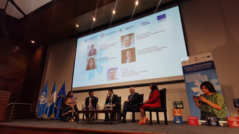 Unión Europea socializa proyecto para la transformación digital en los servicios