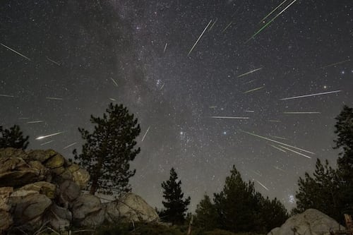 Guatemaltecos podrán ver lluvia de meteoros este lunes 17 de noviembre