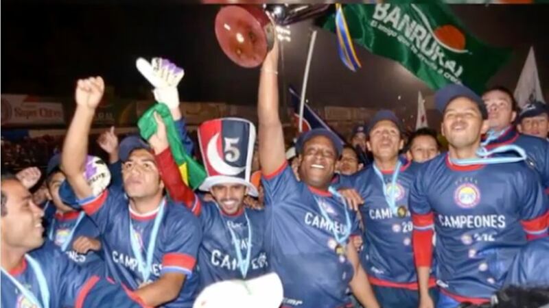 Israel Silva regresa a Xelajú tras superar las pruebas