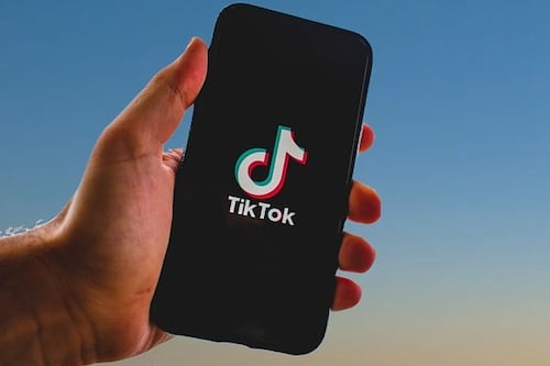 TikTok queda en manos estadounidenses tras venta del 80% por parte de ByteDance