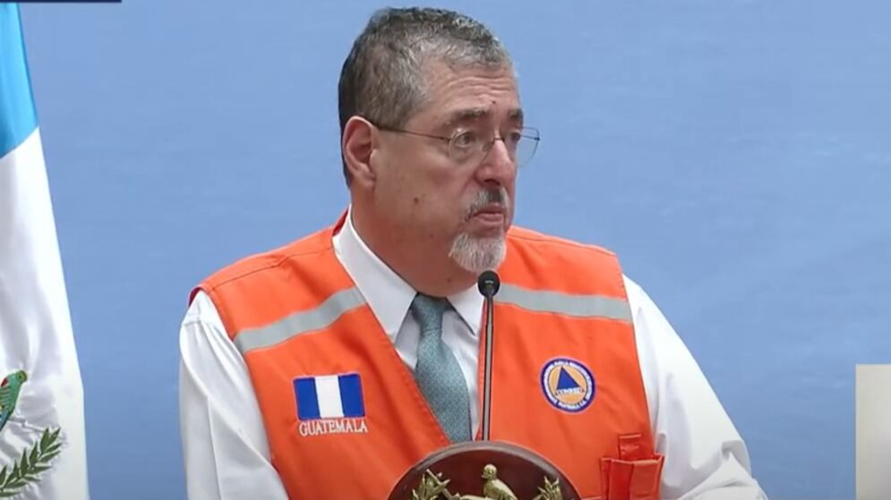 Bernardo Arévalo durante la conferencia en el Palacio.