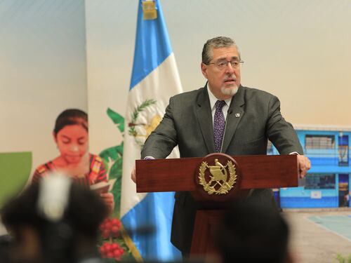 Bernardo Arévalo califica de “burla al pueblo” la postulación de Consuelo Porras