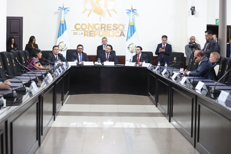 Nery Ramos preside el Congreso.