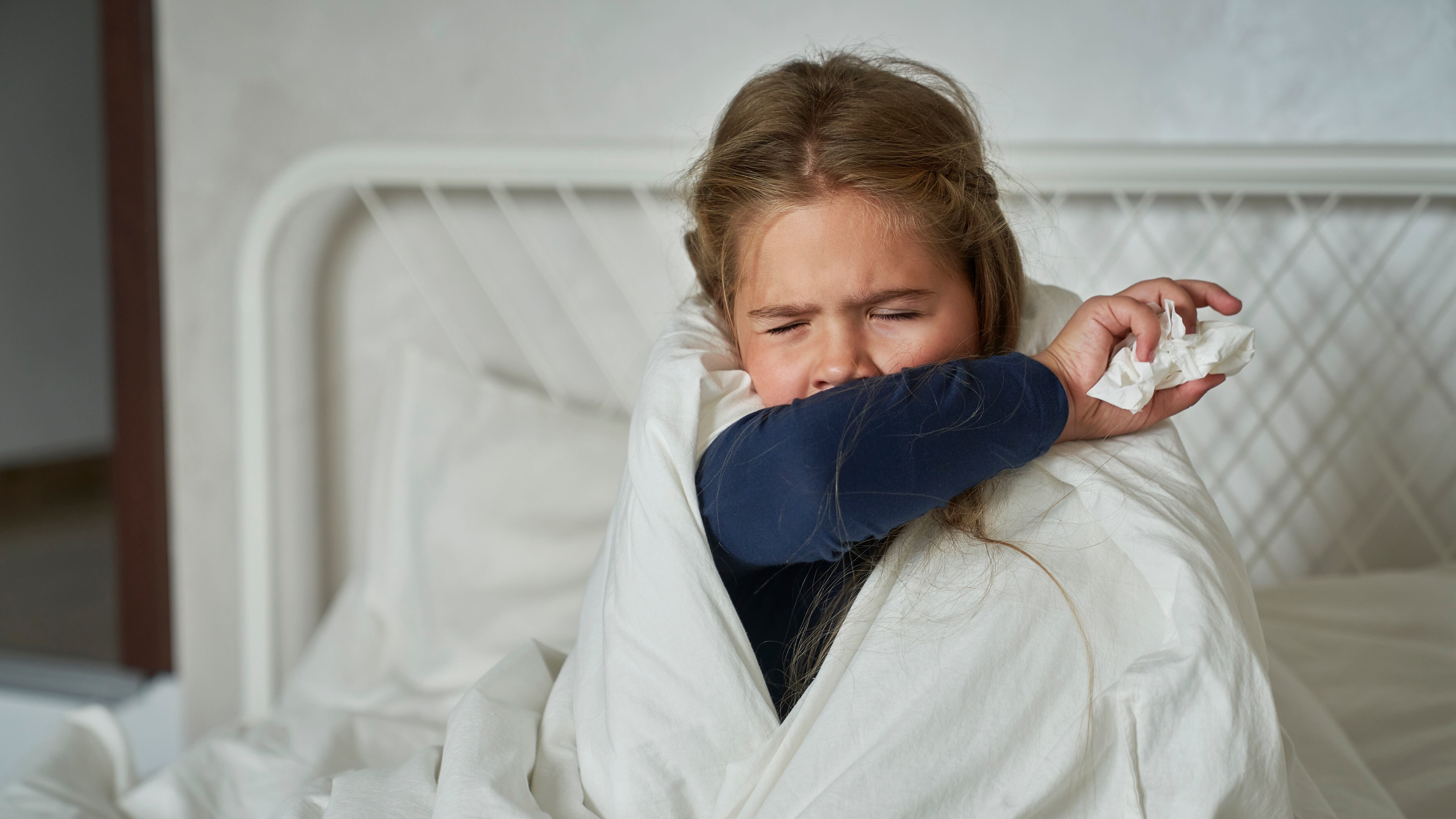 Niña con tos