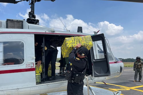 Golpe al narcotráfico: Incautan 800 paquetes de cocaína en el Pacífico