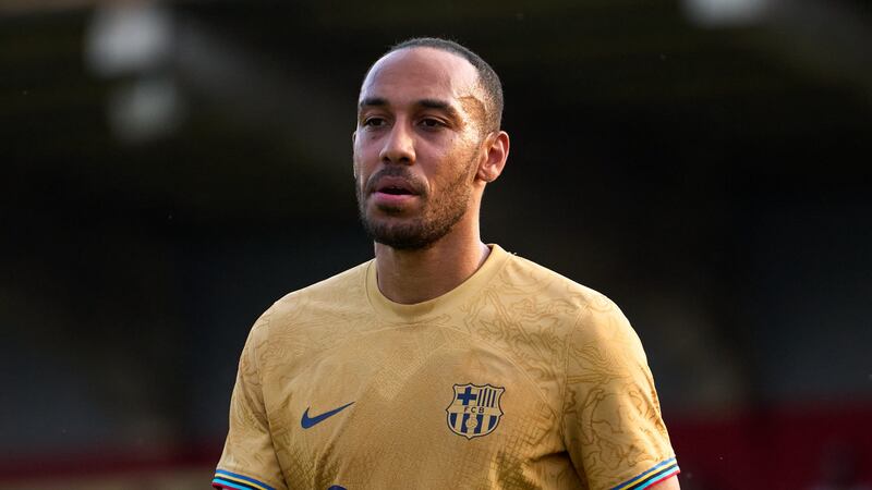 Encapuchados roban en casa de Aubameyang y agreden al jugador