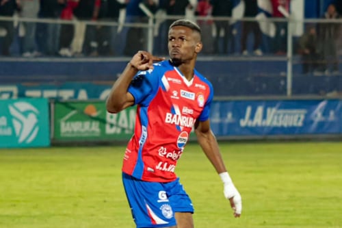 ¡Xelajú MC brilla en casa! Goleada contundente en el debut del torneo