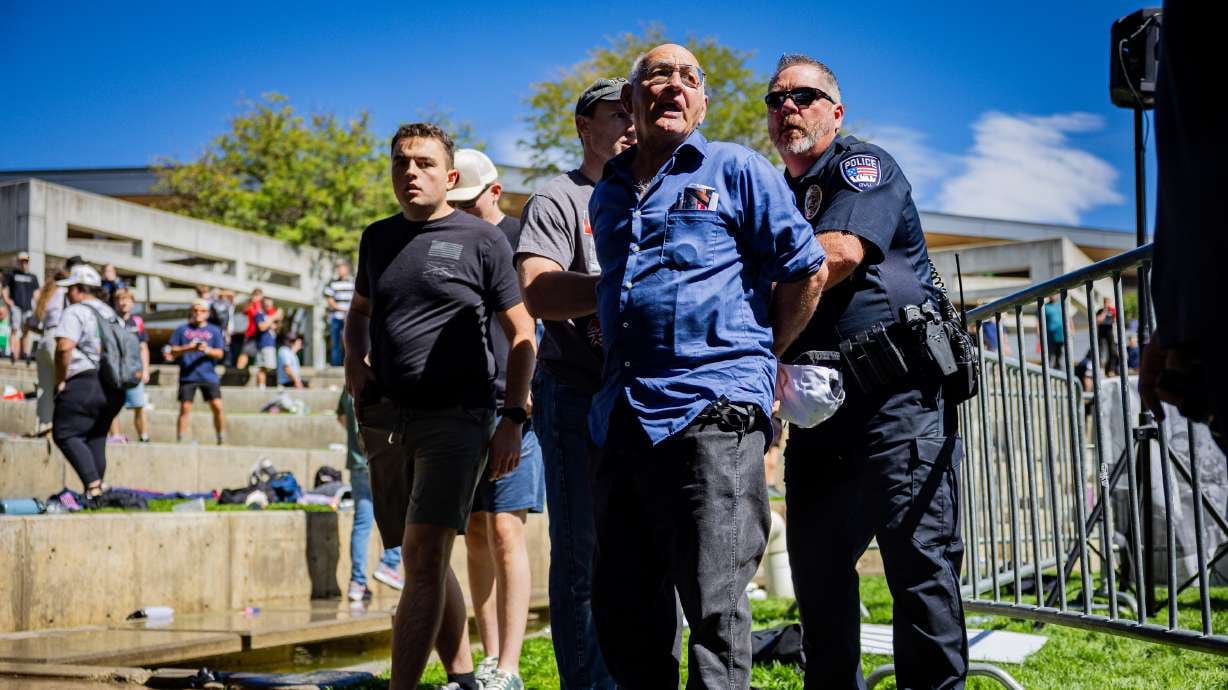 Hombre de más de 70 años que se culpó a si mismo del asesinato de Charlie Kirk para distraer a las autoridades y dejar que escape el verdadero asesino. (Foto: Redes sociales)