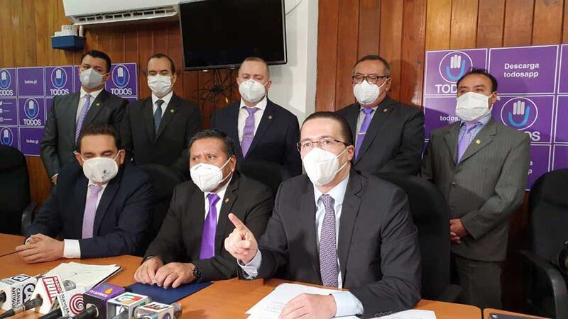 Diputado Alejos se pronuncia tras denuncia presentada por el jefe de la FECI