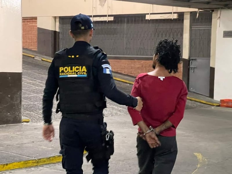 Capturan a hondureño tras asaltar un restaurante del Centro Histórico