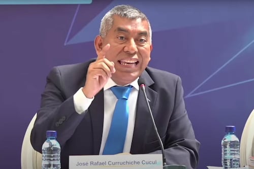 Curruchiche cierra sus redes sociales tras ser destituido de la FECI