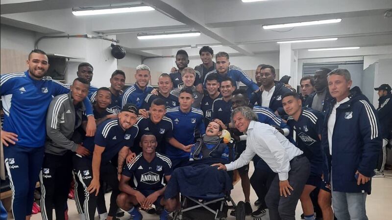 Sueño cumplido: Miguel Ángel conoce a sus jugadores antes de morir