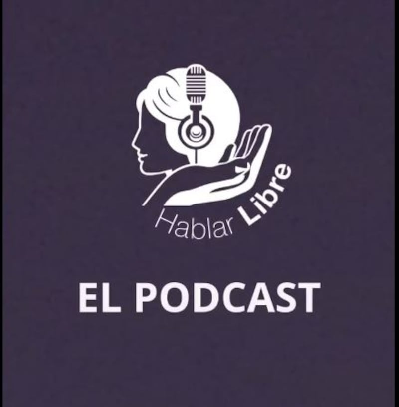 Prisioneras de Guatemala graban podcast Hablar Libre