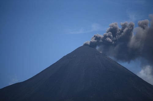 Pelea por un parqueo termina mal y hombre fallece en el ingreso al volcán de Pacaya