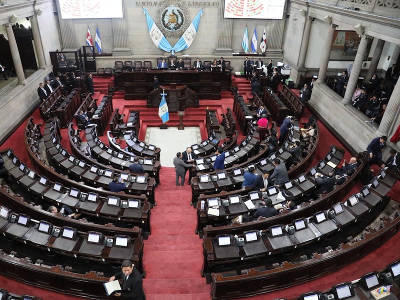 CC ordena al Congreso realizar sesión para elegir magistrados