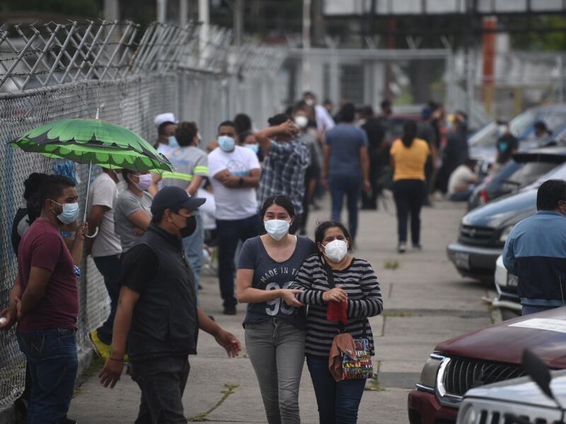 Ocupación del Hospital del Parque de la Industria supera el 140 por ciento