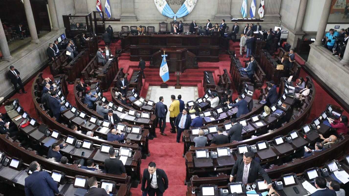 Congreso elige a representantes ante la Junta Monetaria