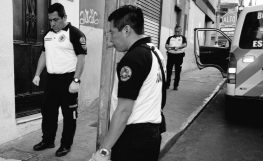 Surge video del momento en que conductor dispara contra su asaltante en zona 1 