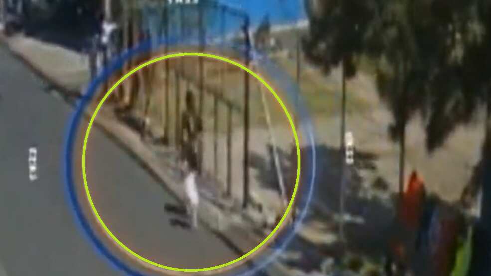 Joven y su hija atacadas por sicarios en Mixco.