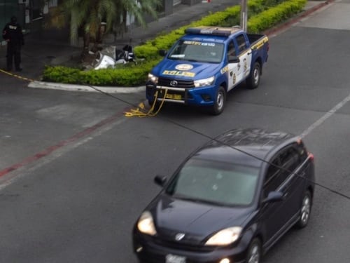 Localizan a persona fallecida en zona 1, alerta a conductores por tráfico
