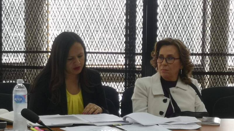 Defensa expone argumentos para que Sandra Torres pueda salir de prisión