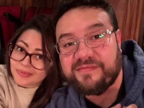 A un año de renunciar a la Copadeh por polémica, Oswaldo Samayoa se casa