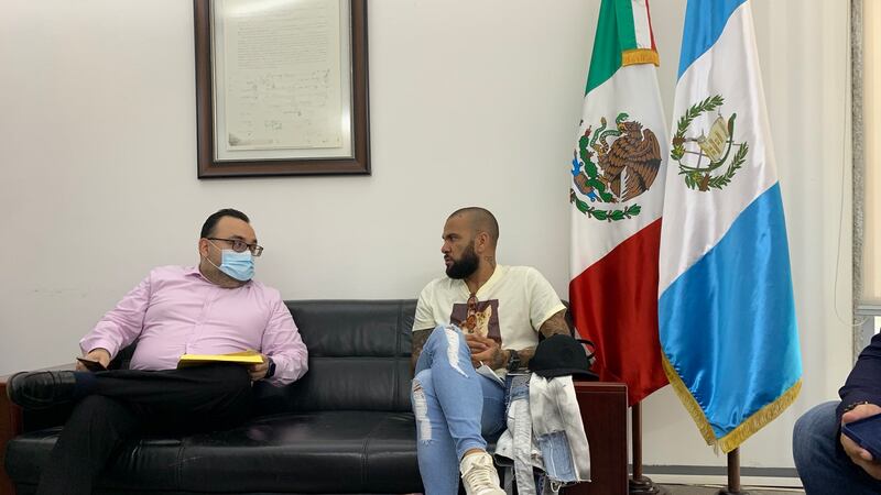 Dani Alves muestra su agradecimiento hacia los guatemaltecos en redes sociales