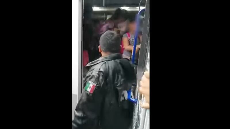 Migrantes centroamericanos eran transportados en una ambulancia