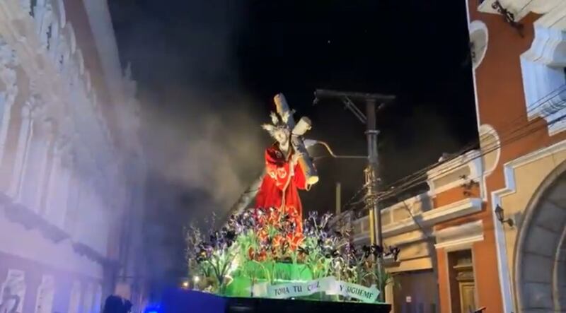 Martes Santo con Jesús de la Indulgencia
Acompaña la transmisión en vivo de su llegada a La Merced desde las Beatas de Belén.