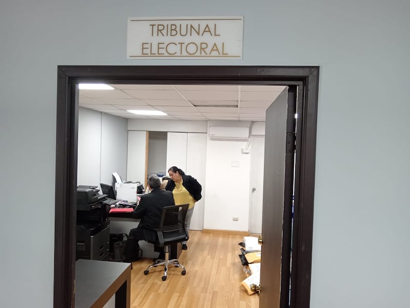 Inscripción de candidatos a magistrado de la Corte de Constitucionalidad. Foto: Kenneth Monzón