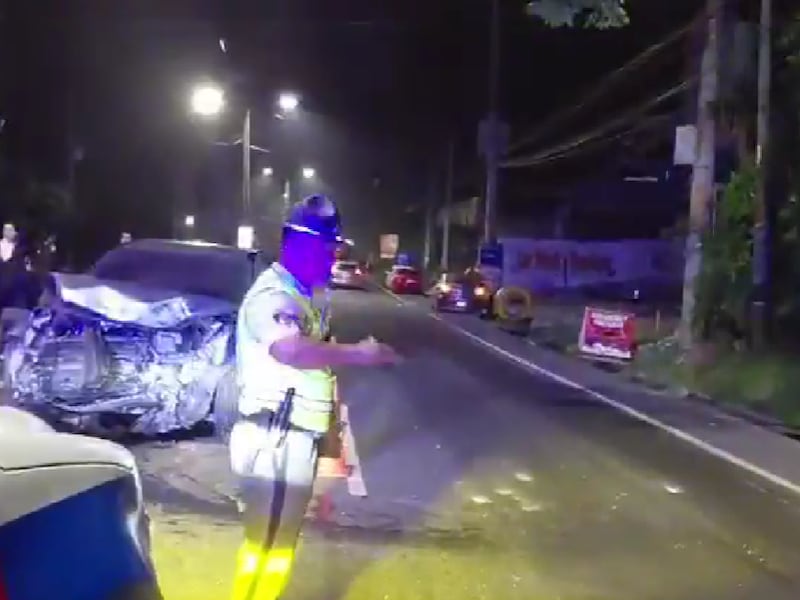 Aparatoso accidente en carretera a El Salvador deja vehículos destruidos
