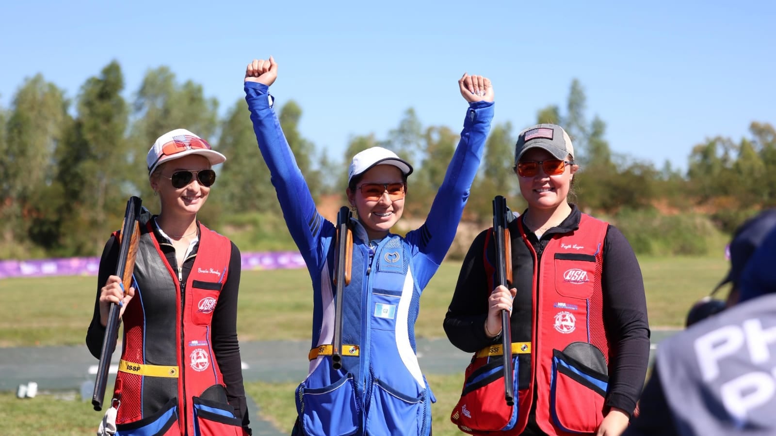 La tiradora Emily Padilla, se consagró líder en el evento de skeet, en tiro con armas de caza, en los Juegos Panamericanos de Asunción, Paraguay. Foto: CDAG.